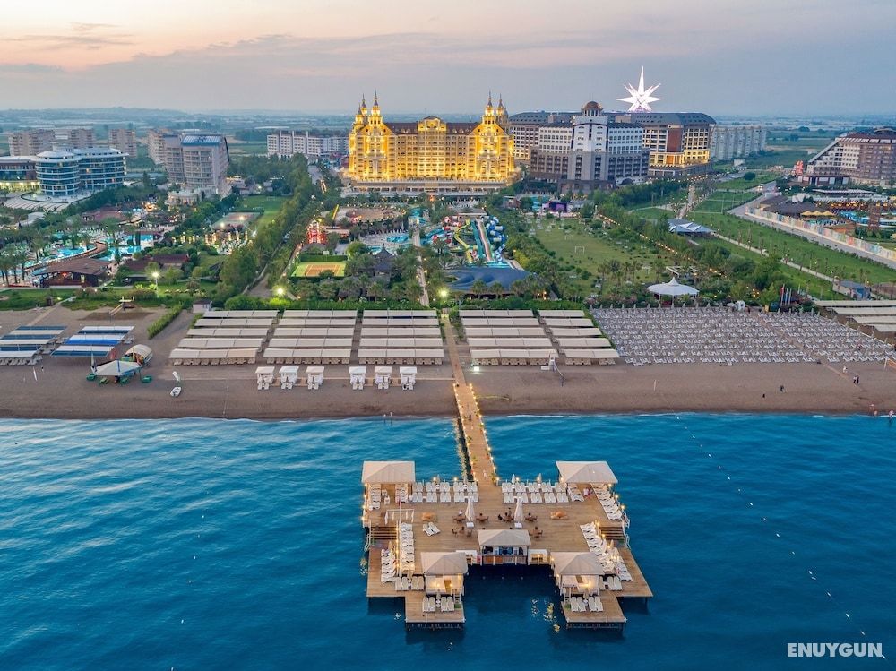 Royal Holiday Palace 2