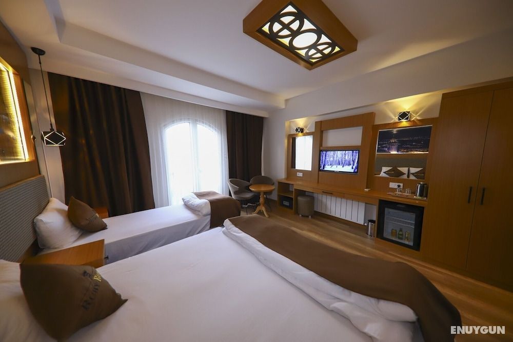 Ruby Royal Hotel 2