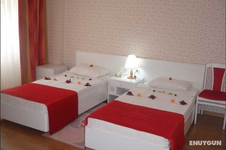 Hotel Saadet 4
