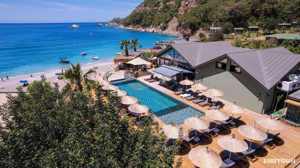 Sea Valley Lodge 3