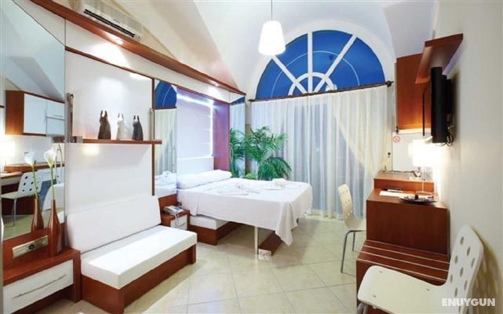 Seahorse Deluxe Hotel 4