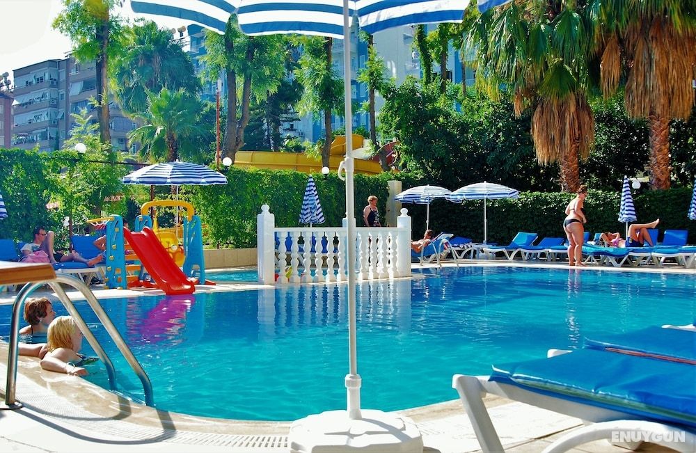 Select Apart Hotel 5
