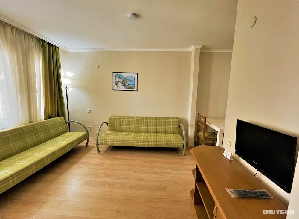 Select Apart Hotel 2