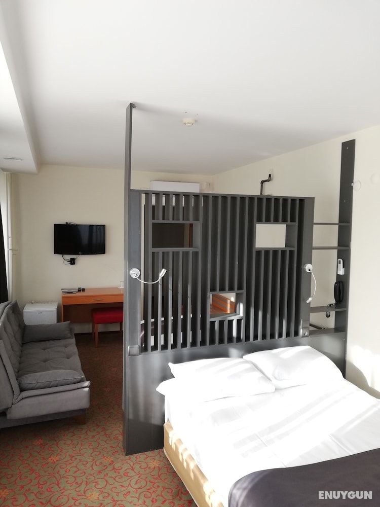 Simisso Hotel 3