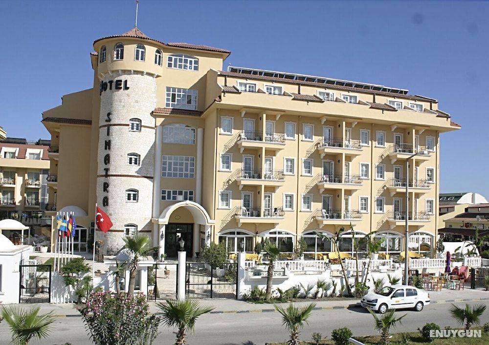 Hotel Sinatra 2