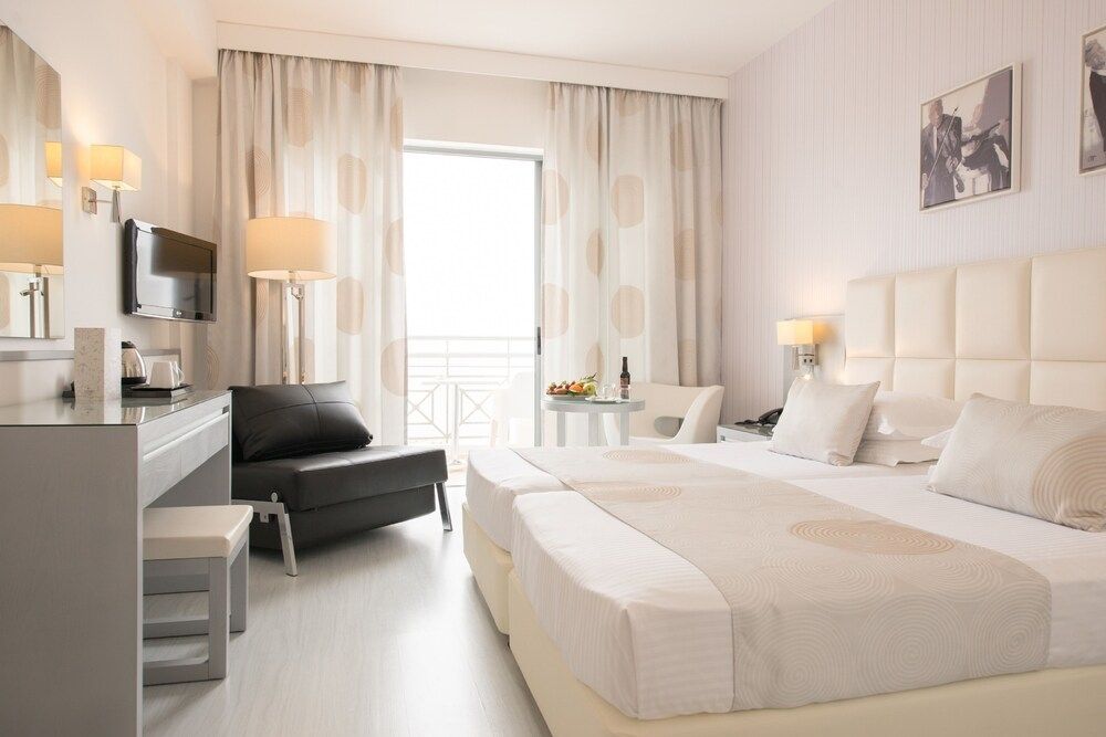 St. George Beach Hotel & Spa Resort 5