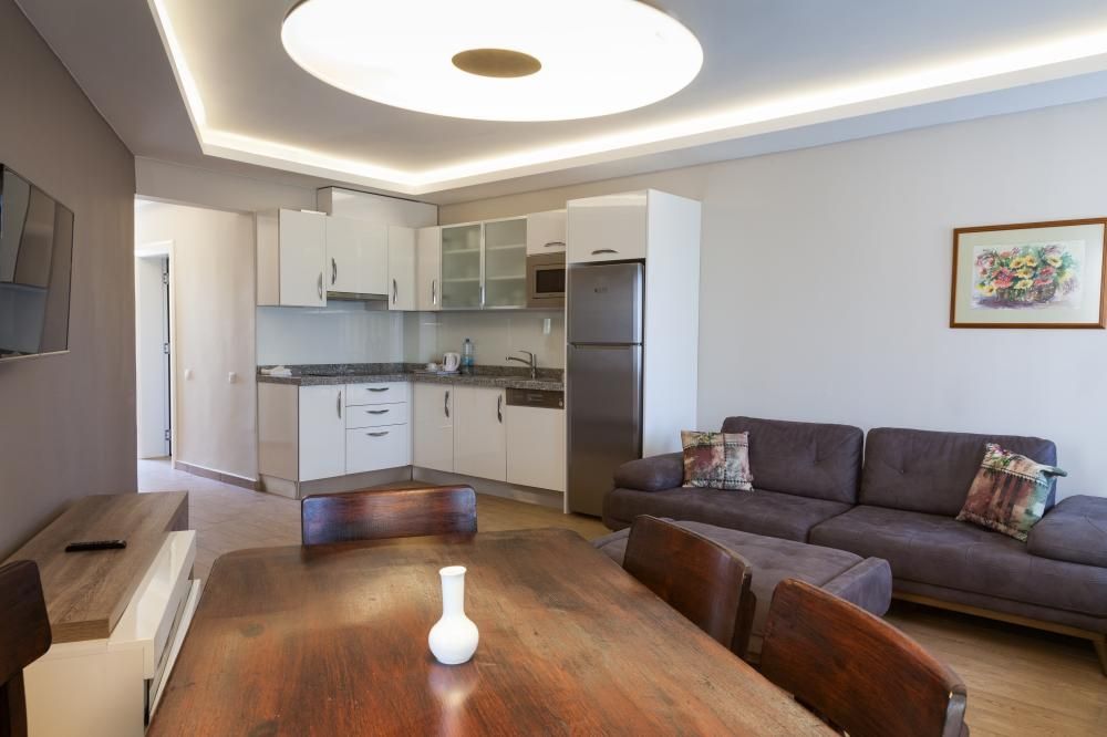 Sun Garden Hotel Apart 5