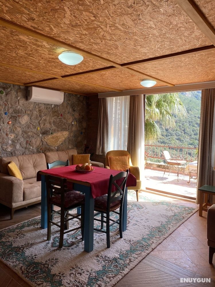 Villa Symbola 2