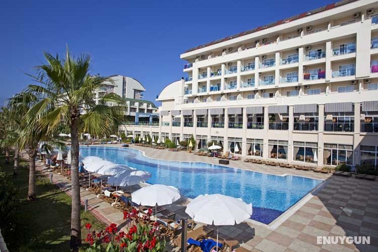Titan Select Hotel 2