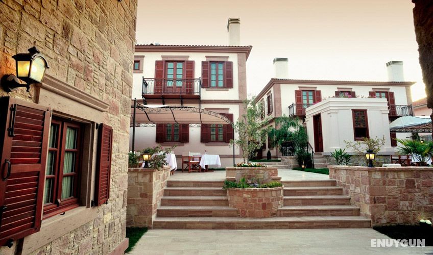 YundAntik Cunda Konakları 3