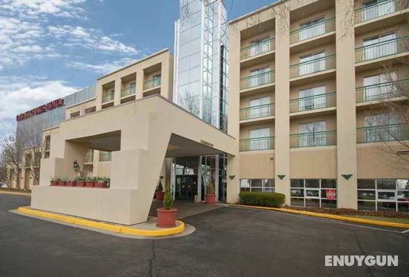 Embassy Suites Cincinnati-Northeast (Blue Ash) Genel