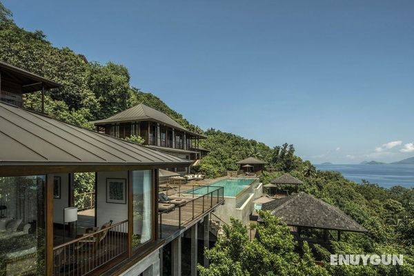 Four Seasons Resort Seychelles Genel