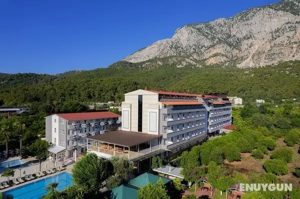 Grand Hotel Derin