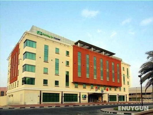 Holiday Inn Express Dubai- Safa Park Genel