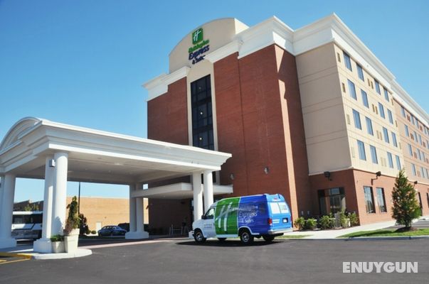 Holiday Inn Express Hotel & Suites Norfolk Airport Genel