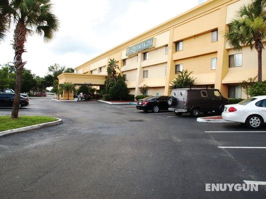 La Quinta Inn & Suites Orlando South Genel