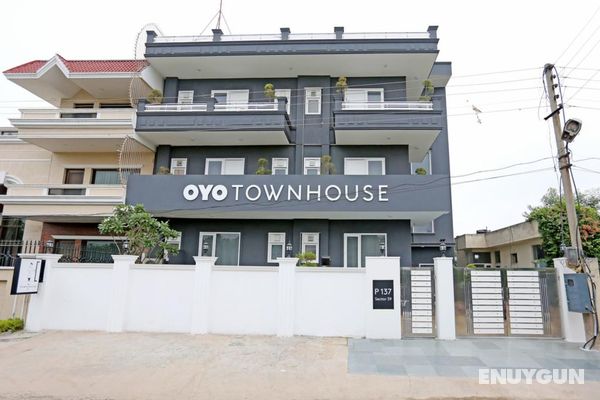 OYO Townhouse 018 Medanta Genel
