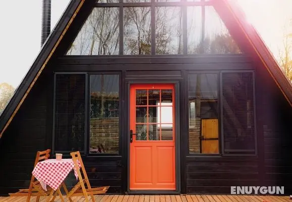 Pentalow Cabin