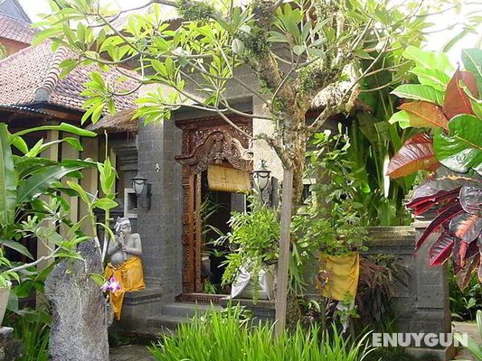 Putu Bali Villa & Spa Genel