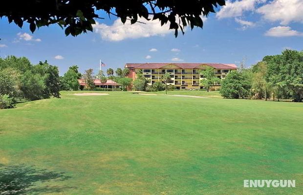 Quality Inn & Suites Golf Resort Genel