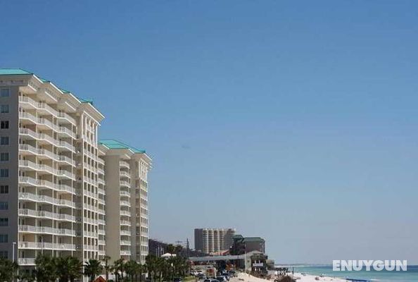 ResortQuest Rentals at Majestic Sun Condominiums Genel
