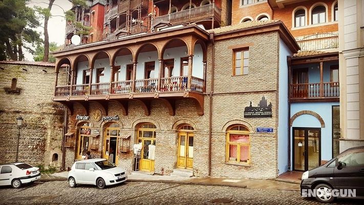 Tiflis Metekhi Hotel Genel