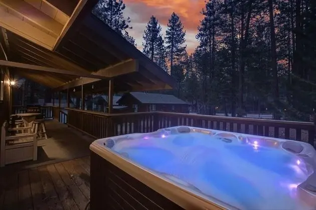 010 - Mj's Hideaway - Spa