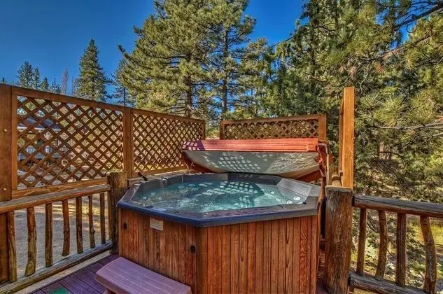 015 - Hidden Bridge Cabin - Spa