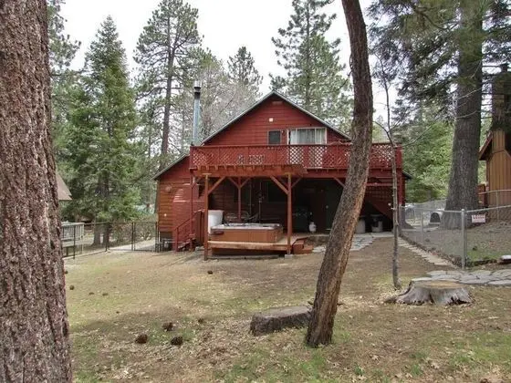 039 - Little Doe Lodge