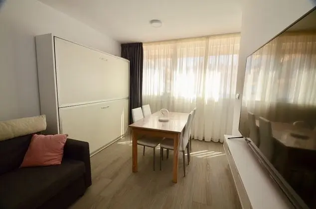 052 Luxury Pool - Ac/wifi