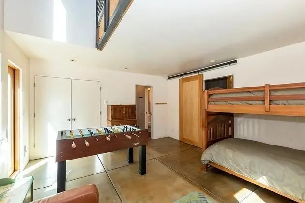 061 - Boulder Bay Retreat - Oda
