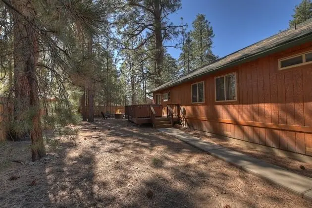 085 - Bear Paw Chalet