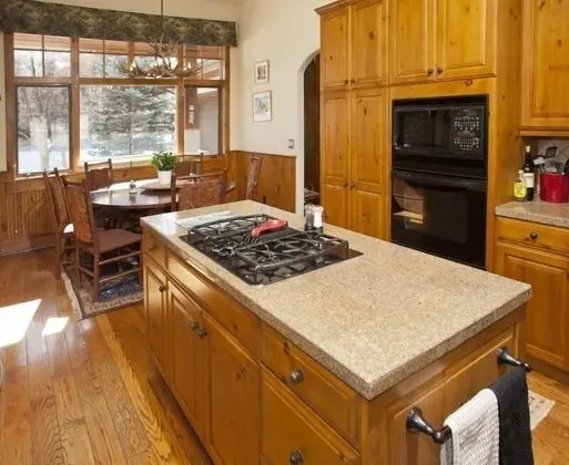 1-arrowhead 45 River Dance Way 5 bed - Mutfak