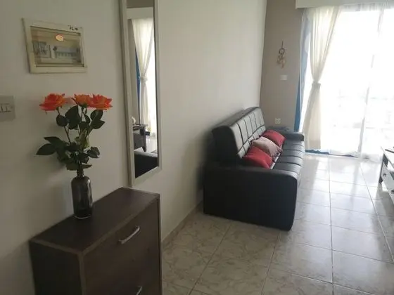 1-bed Cosy Apartment Close to Paphos Beach - İç Mekan