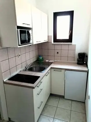 1 Bed Family Apartment in Srima - Mutfak