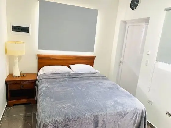 1-bed Self Contained Apartment in Noord With Pool - Oda