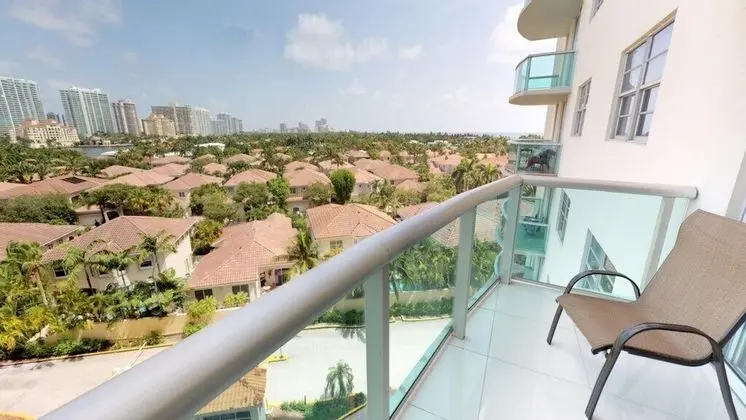 1 Bedroom Bay View Or724