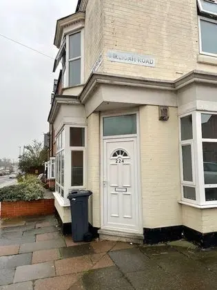 1 Bedroom Flat - Milligan Road