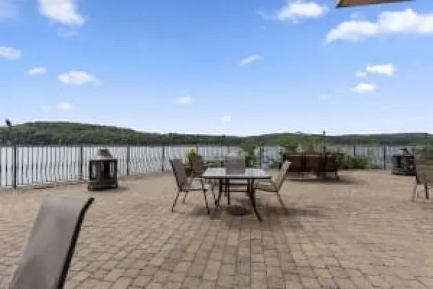 1 Bedroom Lake View Villa- 304