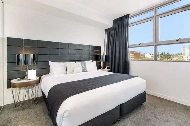 1 Bedroom Modern Apartment in Chatswood - Oda