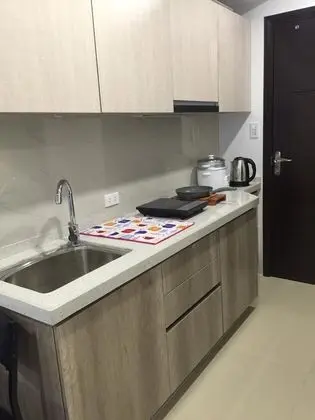 1 BR 5F22 Your home baguio - Mutfak