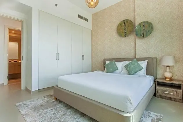 1 BR w Golf Course View Dubai South - Oda