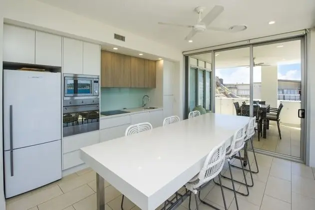 1 Bright Point Apartment 1504 - Mutfak