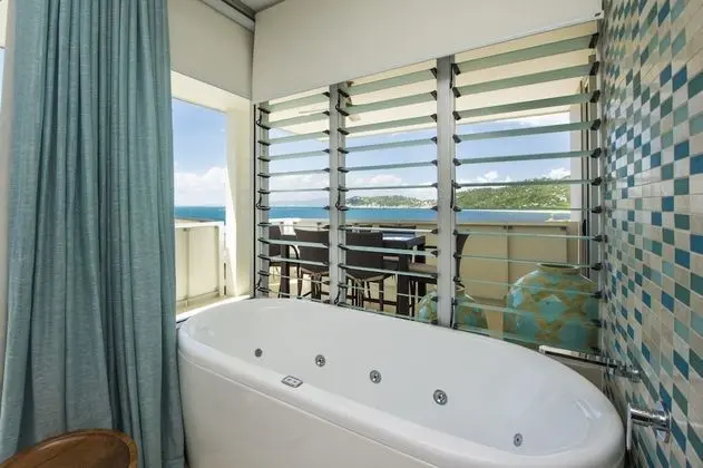 1 Bright Point Apartment 1504 - Oda