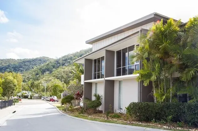 1 Bright Point Apartment 5102 - Lobi