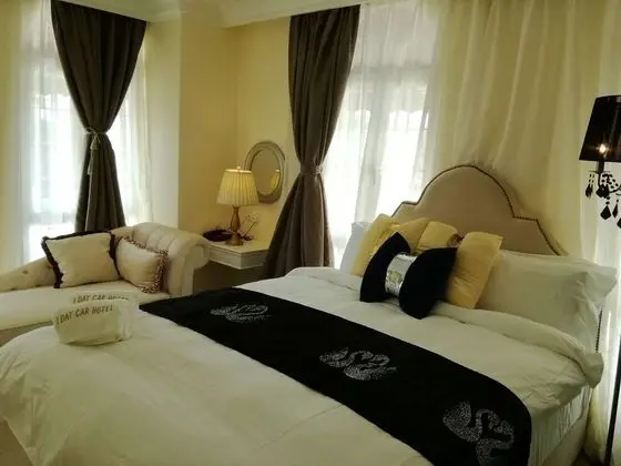 1 Day Car Hotel