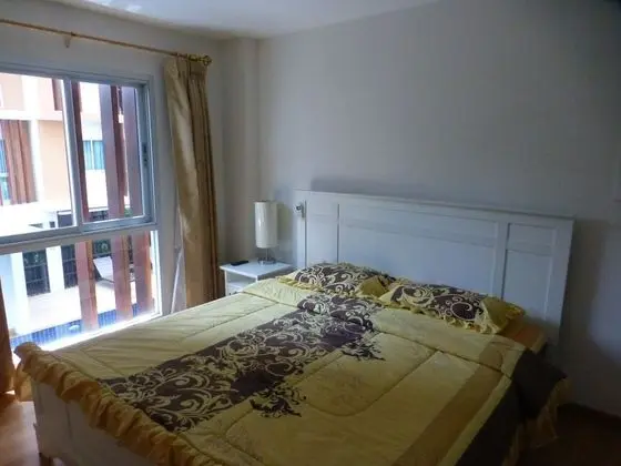 1 Double Bedroom Apartment With Swimming Pool Security and High Speed Wifi