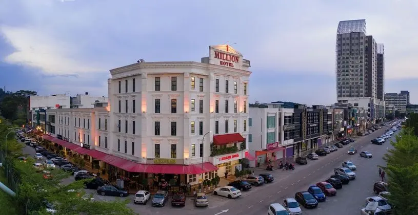1 MILLION HOTEL - Dış Mekan