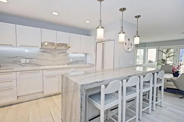 10 Genoa Court at The Sea Pines Resort - Mutfak