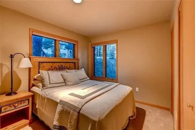10 Mile Range Retreat - Peace, Seclusion & Access - Oda